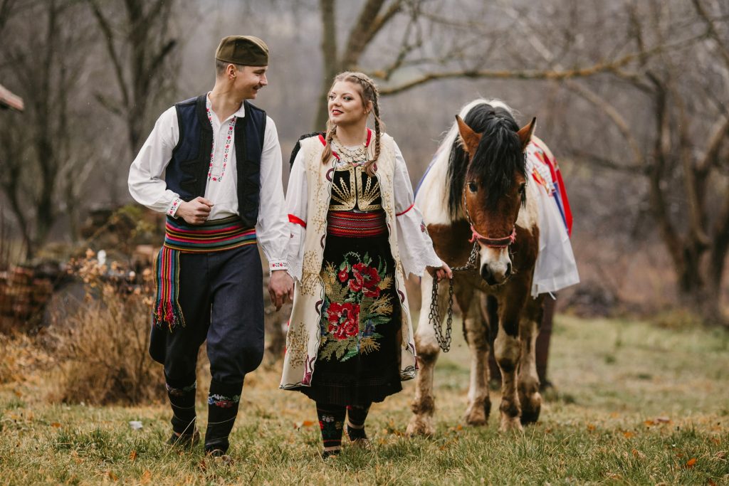 Fotografisanje venčanja u narednoj nošnji
